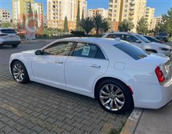کرایسلەر 300